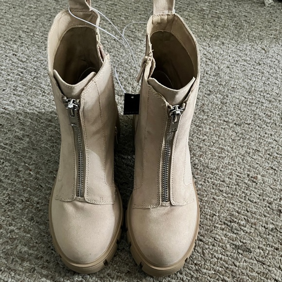 Torrid Front Zip Chelsea Bootie (Wide Width) - Picture 2 of 5